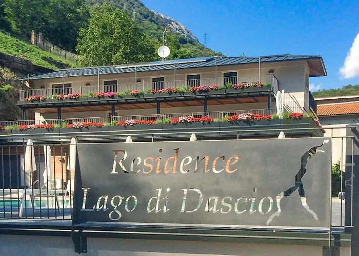 Emotion Mit Terrasse Am Dascio